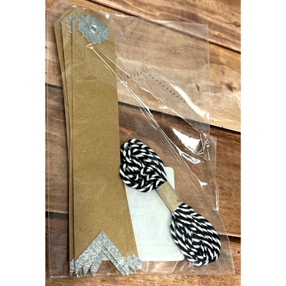 Brown Kraft Paper Gift Tags With silver Glitter & String 6 pack - Picture 3 of 3